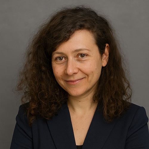 אירה לב- מעצבת ואומנית